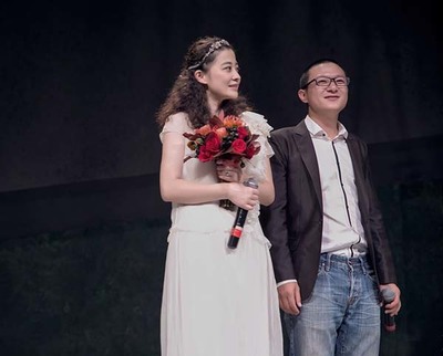 梅婷如期赴上海演出話劇，經(jīng)紀(jì)人回應(yīng)風(fēng)波影響