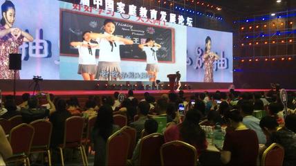 新星王明宇首登萬人舞臺(tái)，校園女神現(xiàn)場(chǎng)吸粉無數(shù)